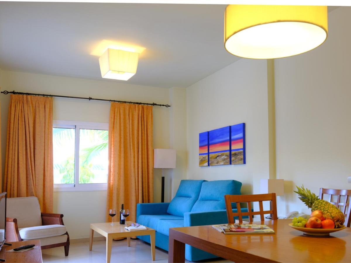 Apartamentos Marina Turquesa Nerja Esterno foto