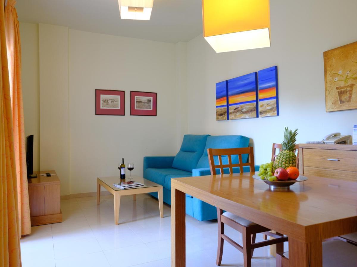 Apartamentos Marina Turquesa Nerja Esterno foto