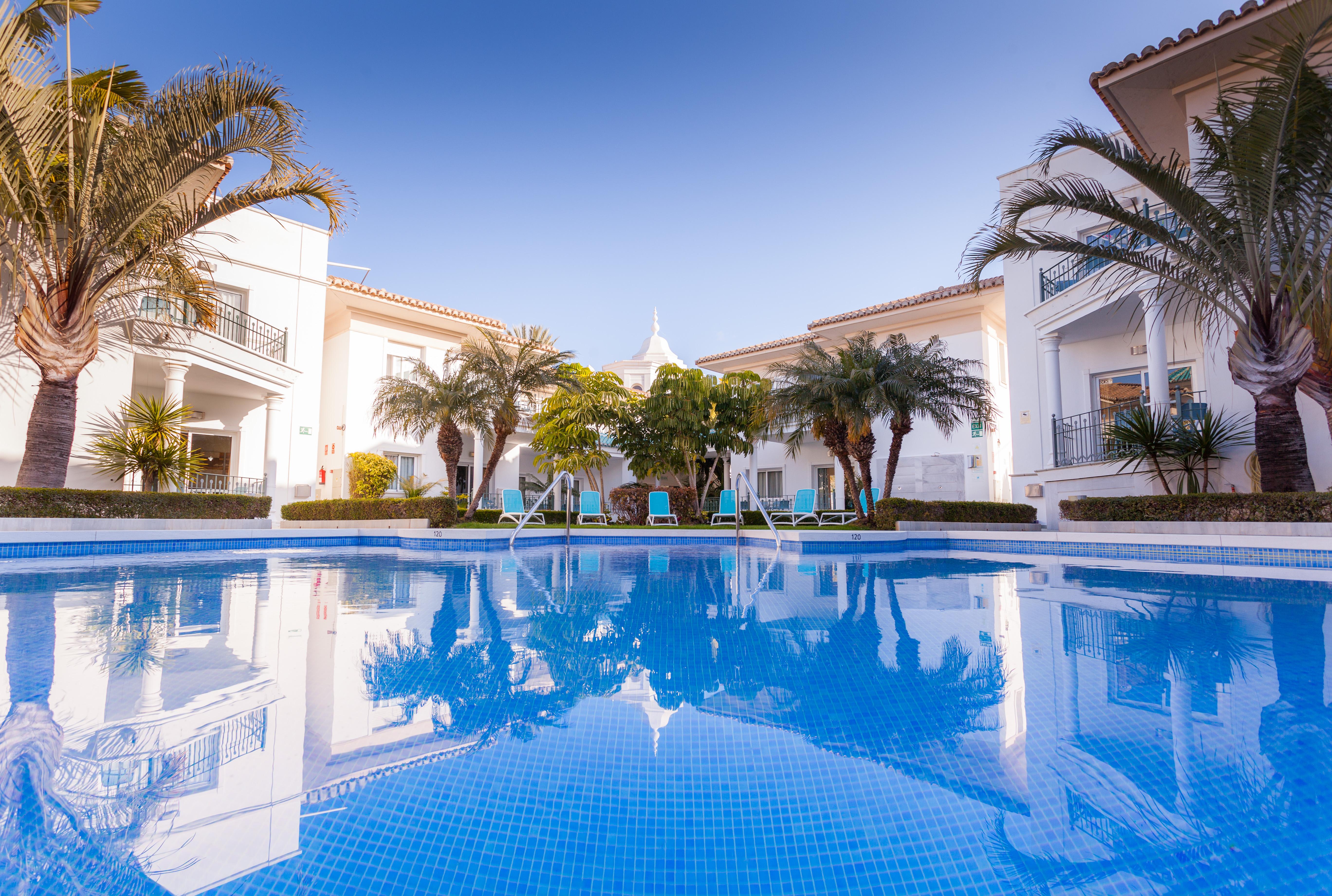 Apartamentos Marina Turquesa Nerja Esterno foto